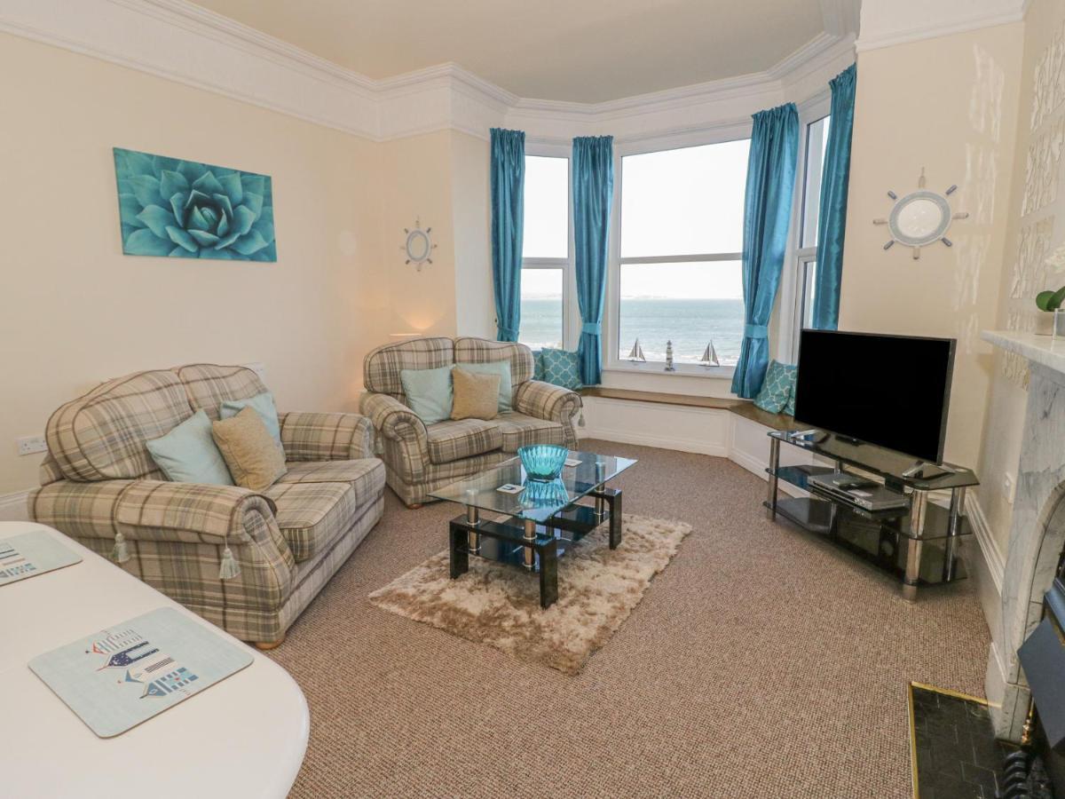 Appartement Llys Madoc, First Floor Flat à Penmaen-mawr Extérieur photo